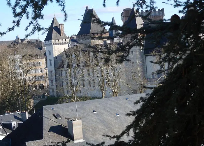 Studio Quartier Chateau - Wifi - Garage Individuel A Cle - Electromenager Complet